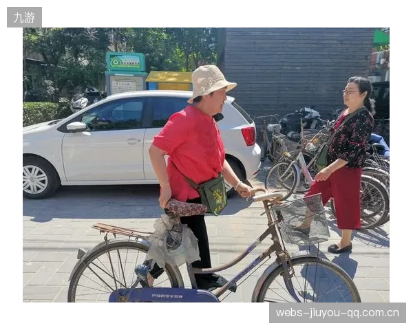 跳水社区活动走进养老院，老少共融成美谈